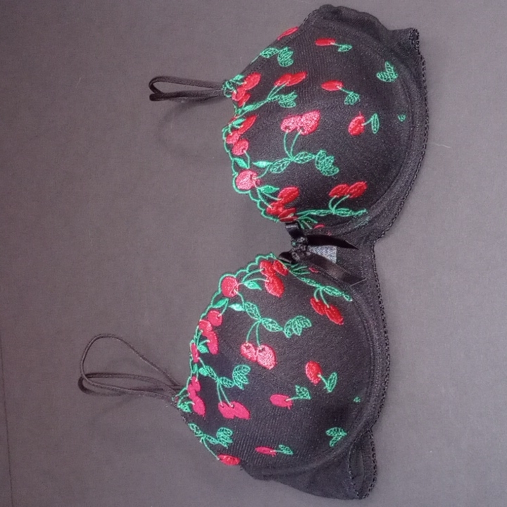 Women's Bra 36 B
